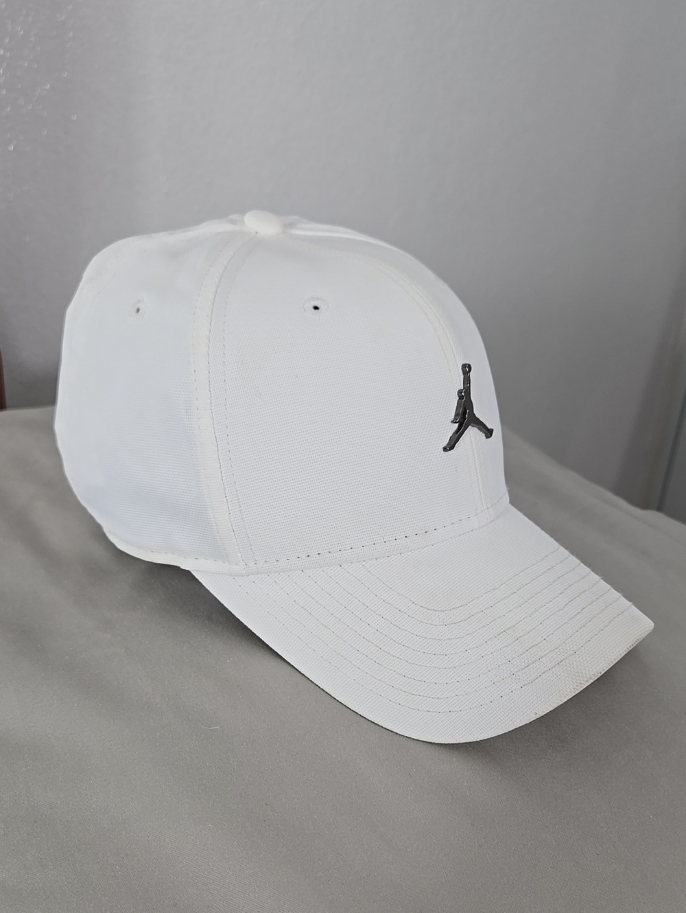 Jordan Rise Structured Metal Jumpman Hat.